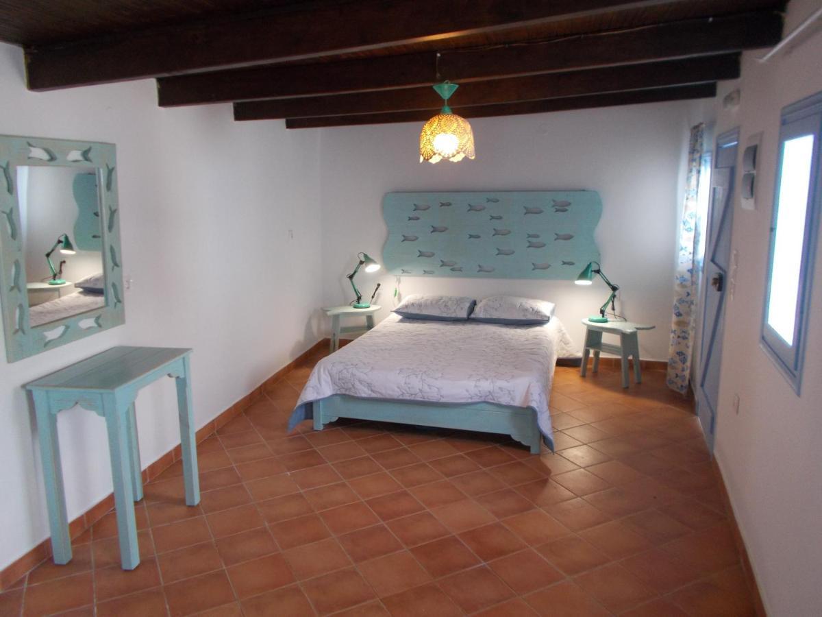 Apartament Παραθιν Αλοσ 2 Skyros Zewnętrze zdjęcie