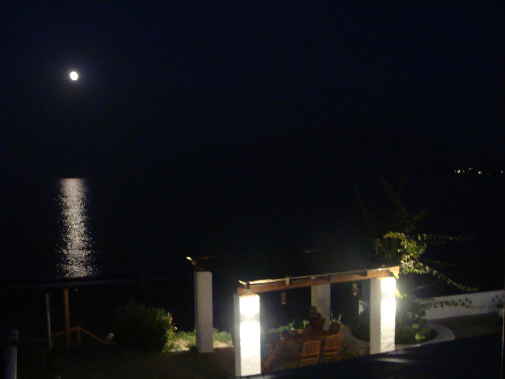 Apartament Παραθιν Αλοσ 2 Skyros Zewnętrze zdjęcie